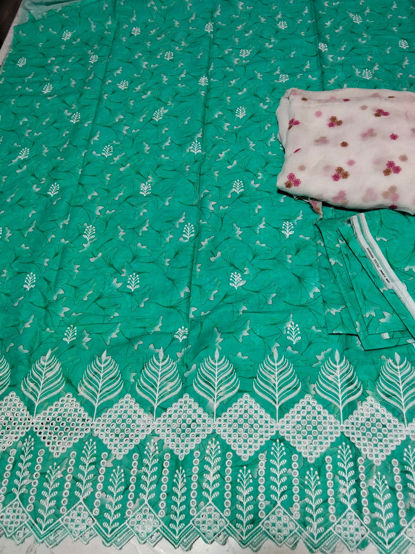 Sale embroided lawn chicken karri  2pc