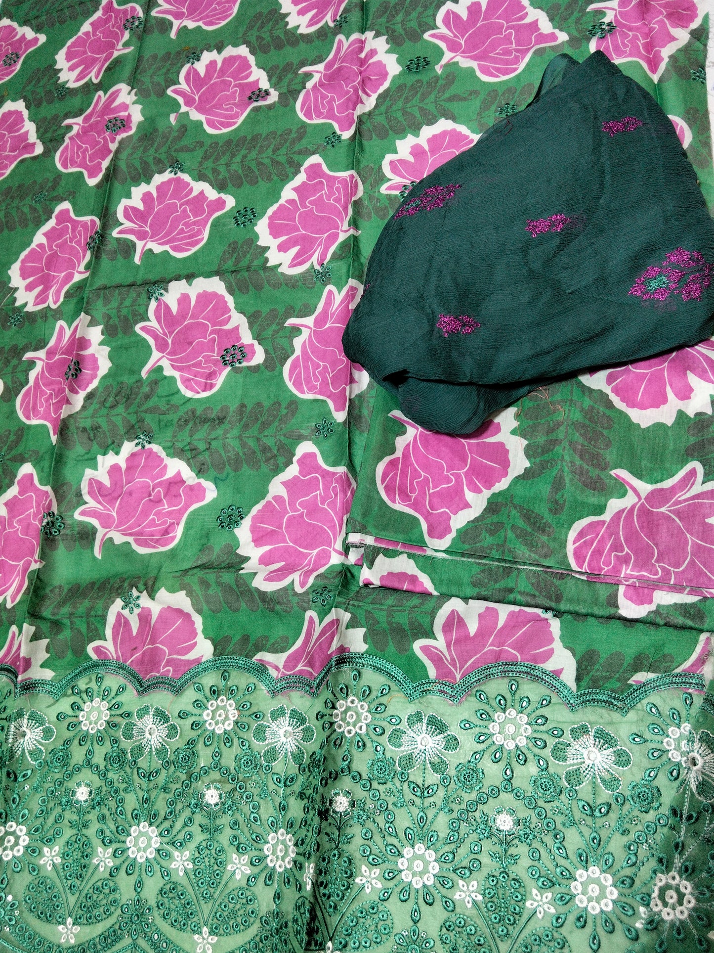 Sale embroided lawn 2pc+ breeze embroided pure chiffon dupatta