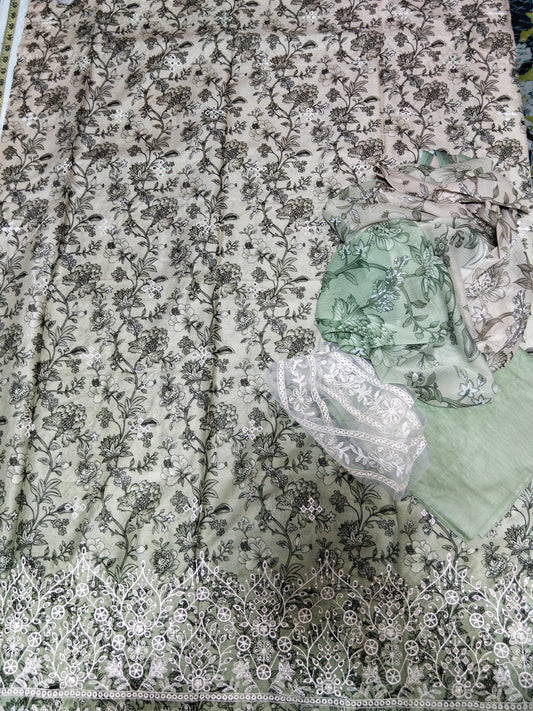 Sale Faisal embroided lawn 3pc with printed chiffon dupatta  with embroided patches