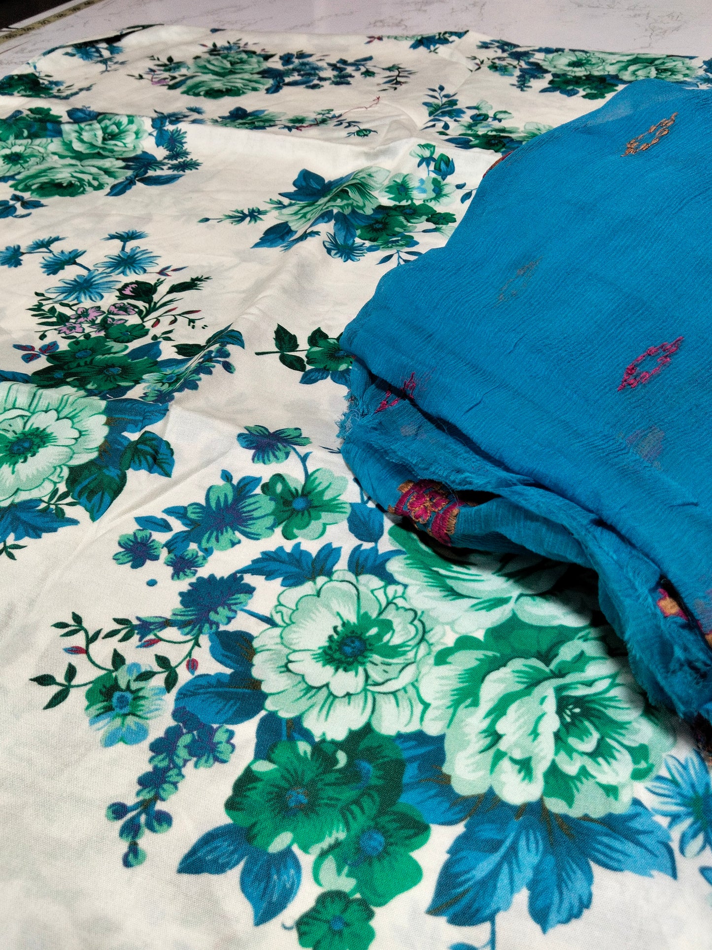 Sale Allover printed lawn 2 pc+Bareeze Embroidered Pure chiffon dupatta
