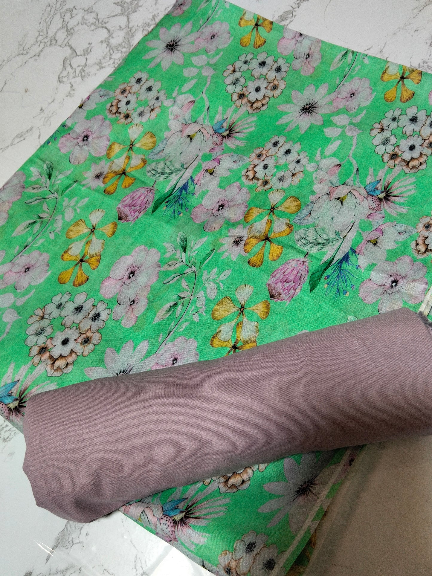 Sale printed lawn 2 PC