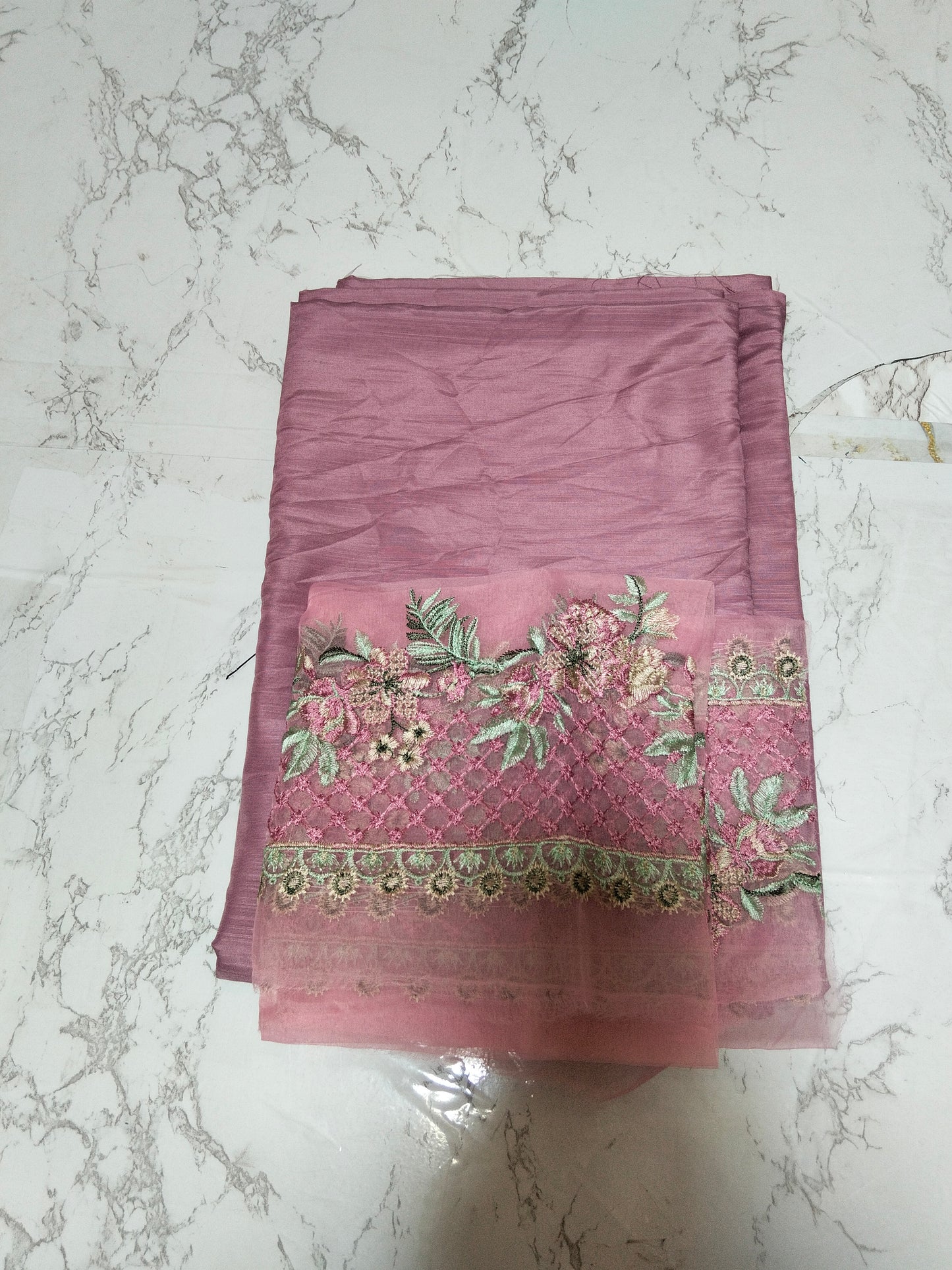 Sale Maria b plain row silk 2pc with embroided patches