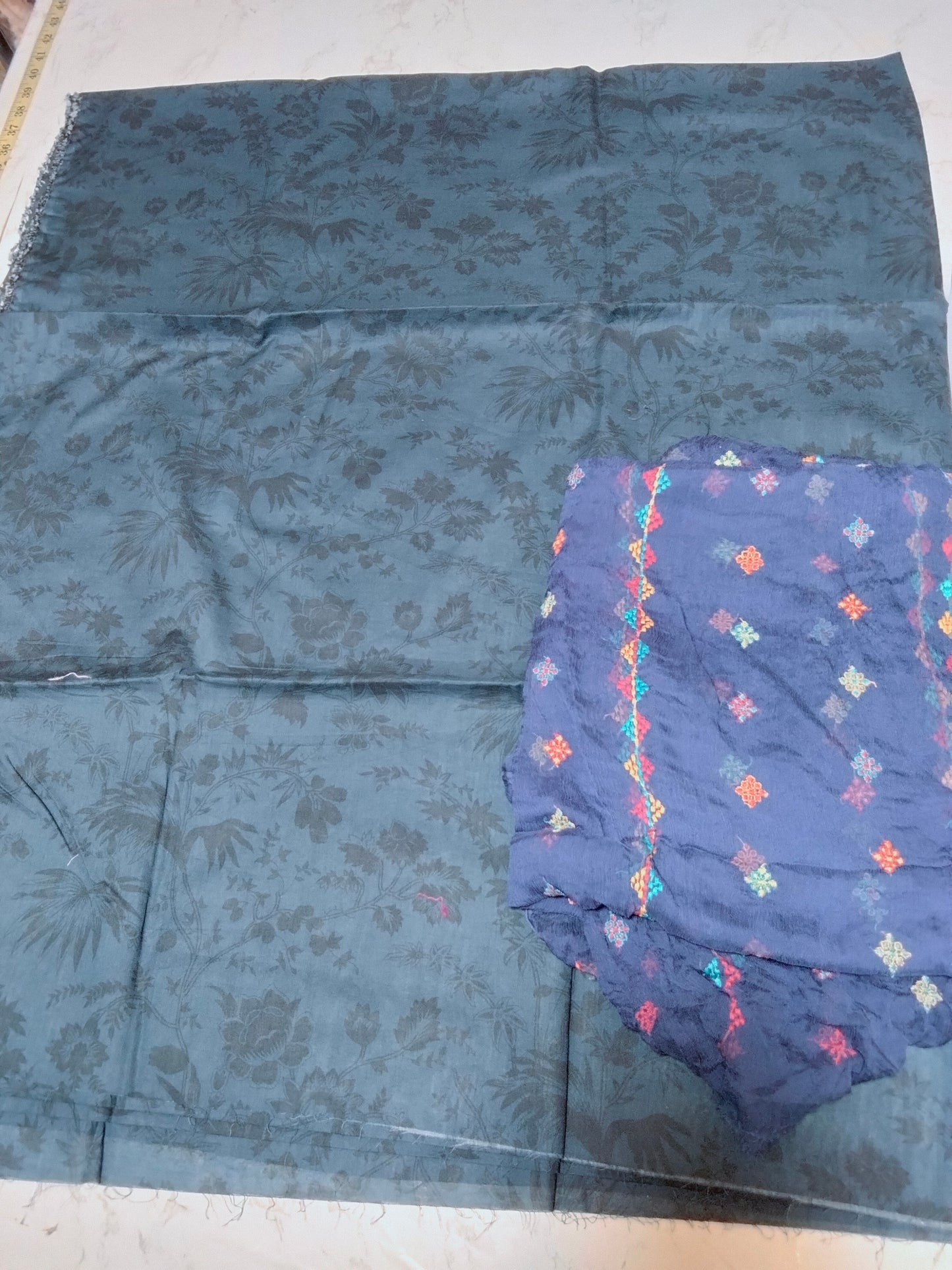 Sale printed linen 2pc+Breeze embroided pure chiffon dupatta
