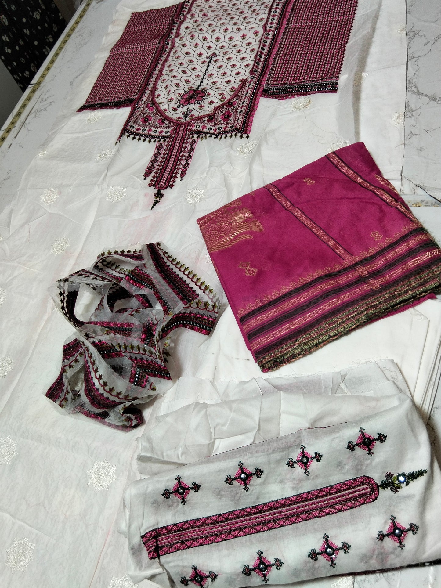 Sale Coco by zhara Shahjahan embroided lawn 3pc with lawn jacqaurd dupatta